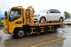 岳阳附近拖车救援24小时服务热线